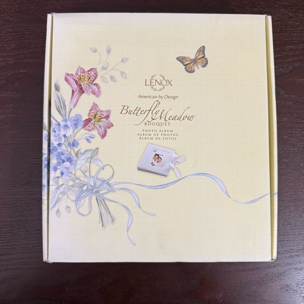 Lenox Butterfly Meadow Bouquet Photo Album